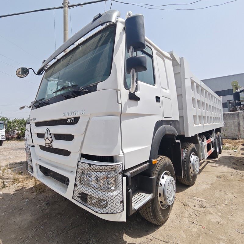 Heavy Duty 8x4 Tipper Truck Diesel Engine - HOWO Dump Truck